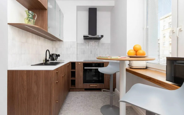 Stylish Gdynia Downtown by Renters