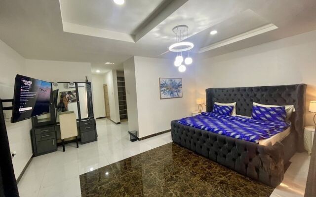 Luxury 3bedroom duplex