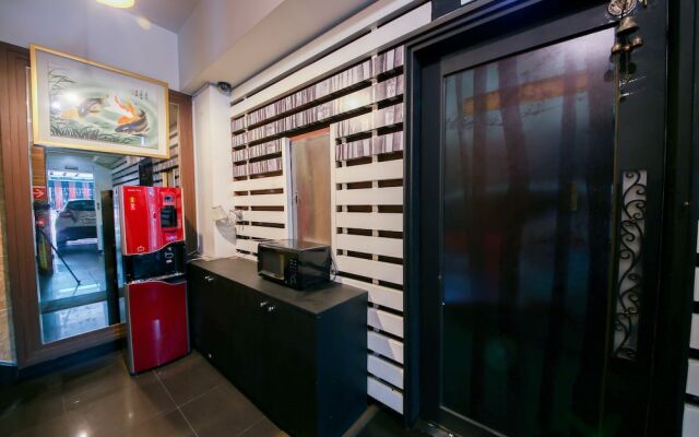 Amor Hotel