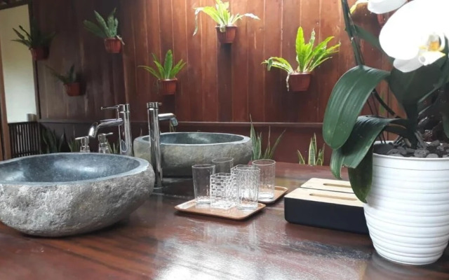 Buana Ecofarm - Hostel