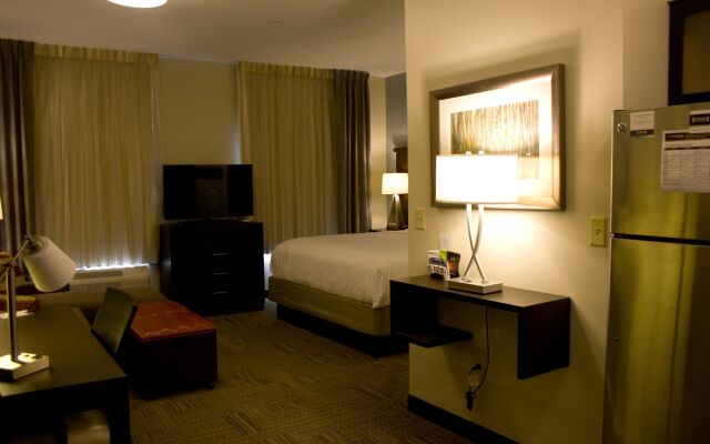 Staybridge Suites Toledo - Rossford - Perrysburg by IHG