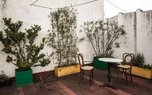 Charming Service Quarters In Mansion In San Telmo
