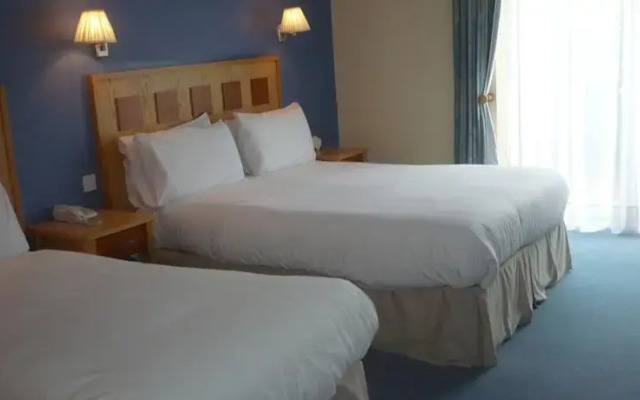 The Harbour View Hotel