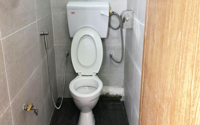 SPOT ON 90112 Semporna Bee Hive - Hostel