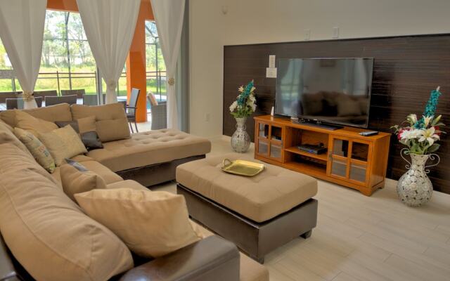 Stirling Vacation Home at Solterra