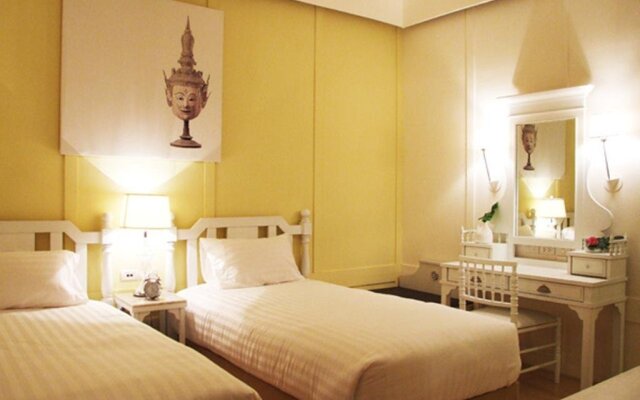 The Heritage Baan Silom Hotel