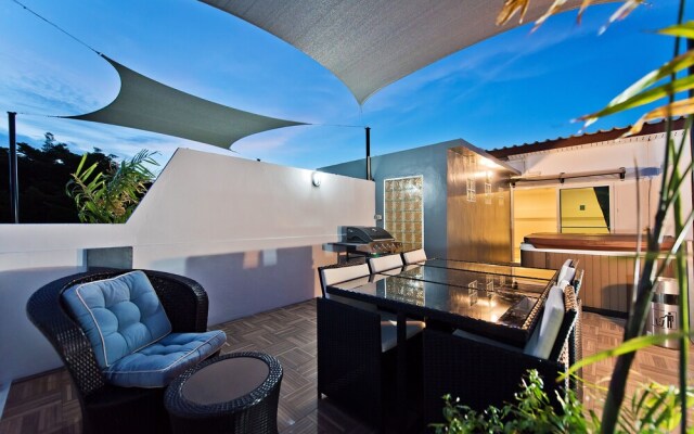 Premium Jacuzzi Townhome