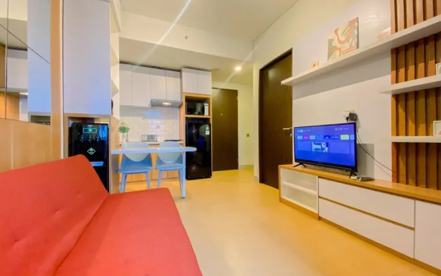 Good Place And Strategic 2Br At Transpark Cibubur Apartment