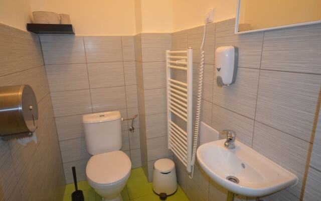 Travel & Joy Hostel