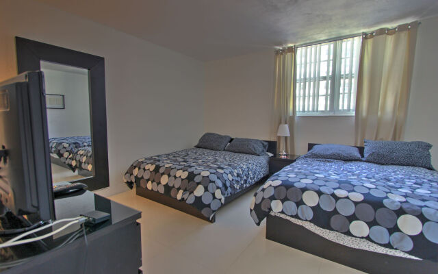 Hollywood Condos