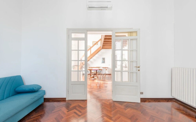 LEOPOLDA DREAM beautiful apartment sleeps 5!