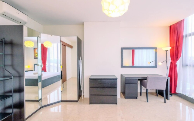 Good Deal And Strategic 1Br L'Avenue Apartment