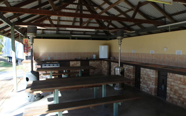 AAOK Jandowae Accommodation Park