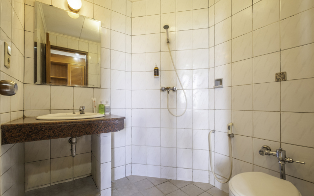 Collection O 25 Hotel Baltika