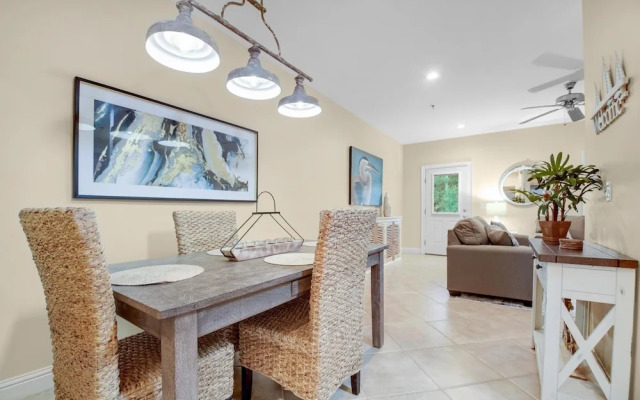 Laguna Breeze Unit C