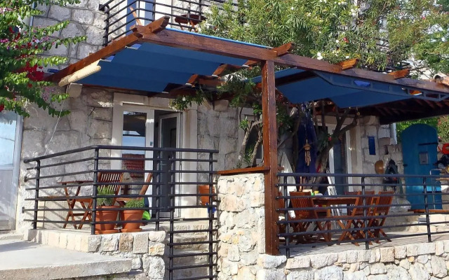 Studio Gradac 6661a