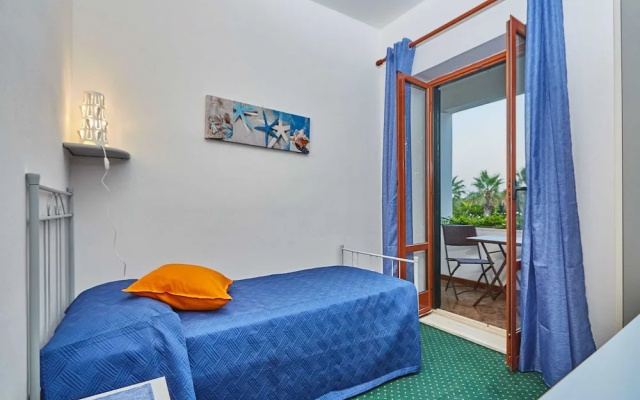 Villa in Pozzallo Near Sandy Beaches