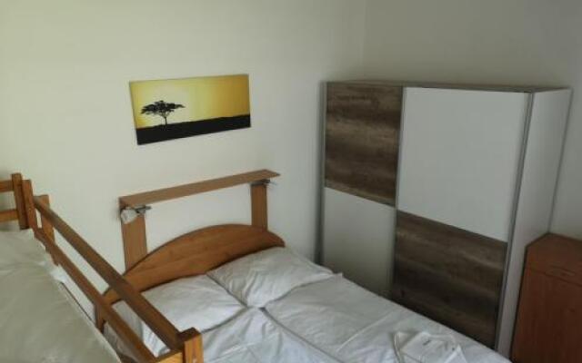 Apartmanovy Dom Triangel