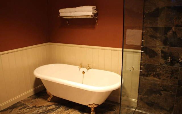 The Tasmanian Inn