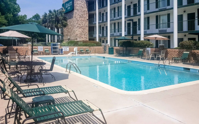 Quality Inn At Town Center