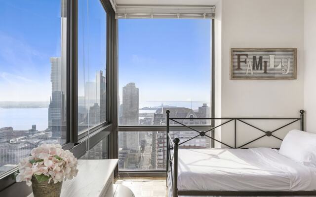 Home Away Luxury Apartments at Washington