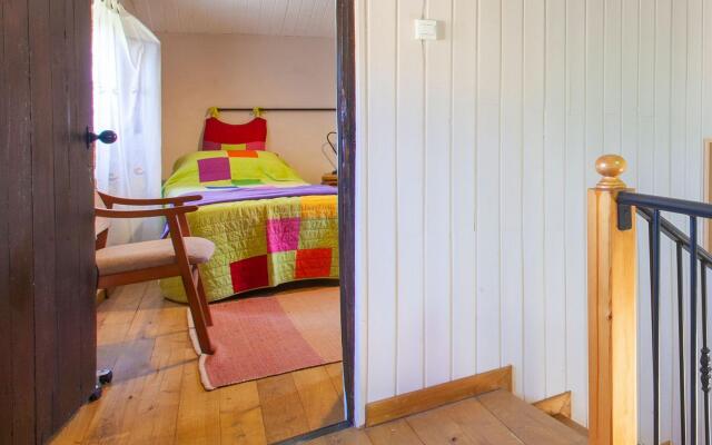Traditional Apartment in Ribeira Sacra with Garden