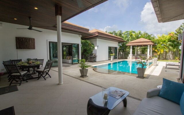 Boutique 3BR Pool Villa White Cove Rawai