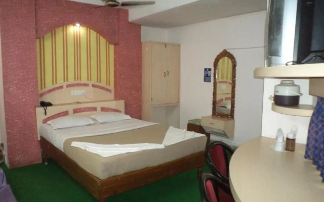 Hotel Mahalaxmi Indo Myanmar