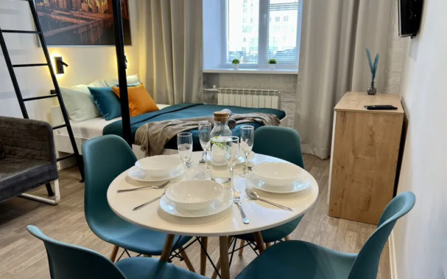 Диван и Чемодан на ул. Вокзальная магистраль, 2