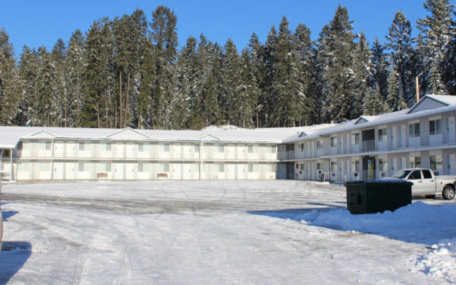 Golden Village Lodge