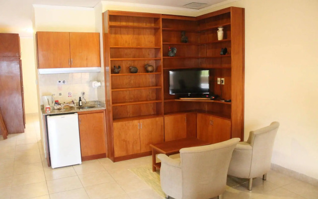Le Moustier Suites