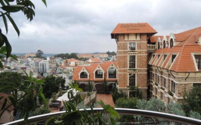 Hoang De Hotel