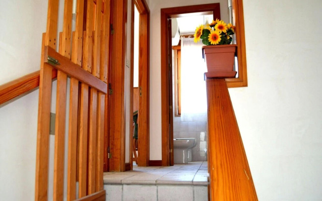 Villetta Carlotta Air conditioned House on two Levels in San Foca