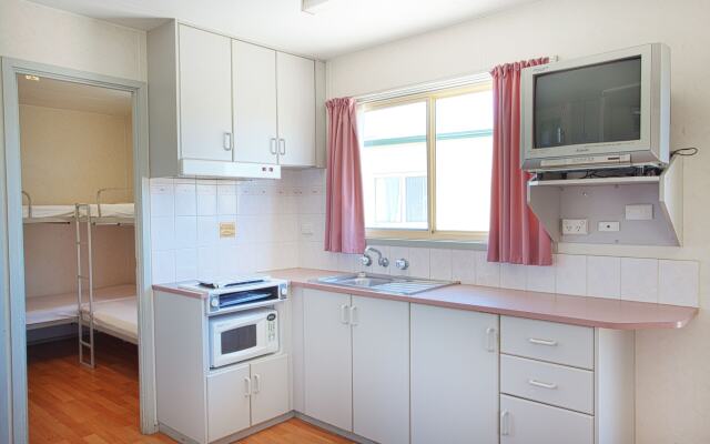 Discovery Parks - Adelaide Beachfront