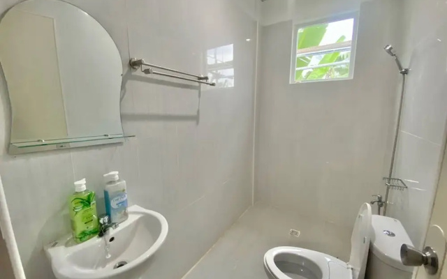 Ferm's Residence A-spacious Apartment With Fast Wifi