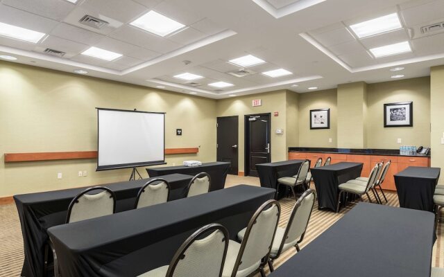 Hampton Inn  Suites Orlando-South Lake Buena Vista