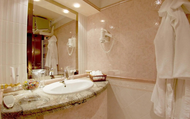 Hotel Mirage