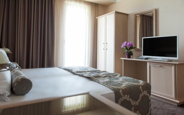 Spa Hotel Mantar