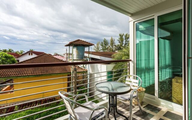 The Palms Kamala by Lofty