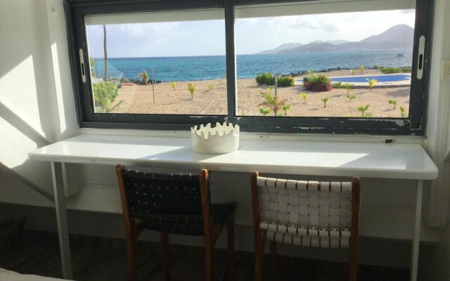 Studio in Sandy-Ground, with Wonderful Sea View, Pool Access, Furnished Balcony