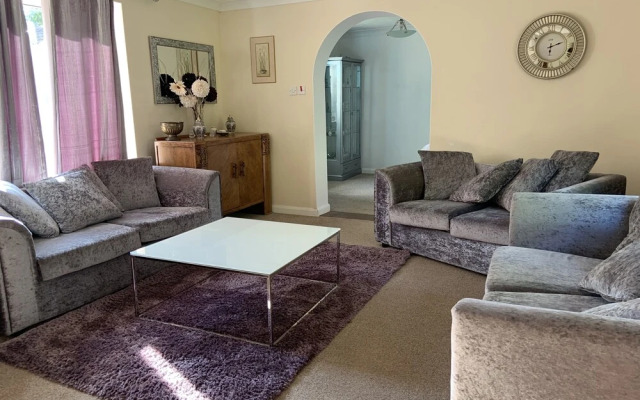 Beautiful big Independent Furnished Bungalow