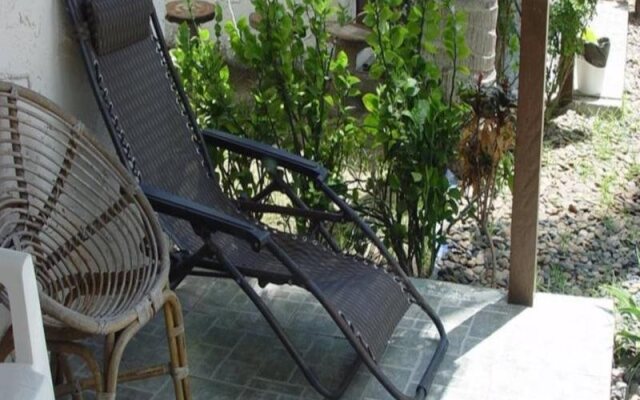 The White Pearl Beach Club