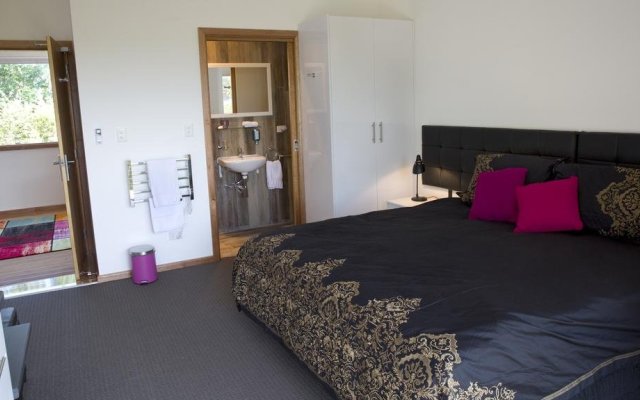Everview Luxury Retreat