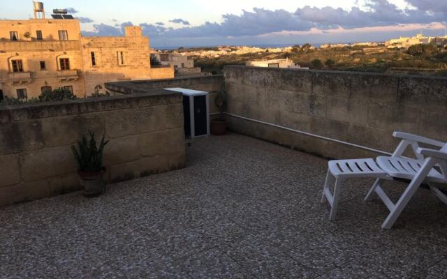 Villa With 5 Bedrooms In In Nadur, With Private Pool And Wifi