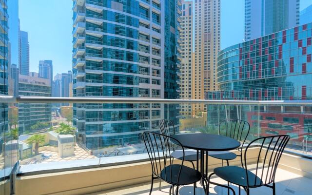Gorgeous 1B With Balcony in Dubai Marina