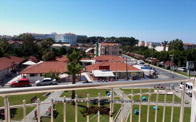 Ceren Family Suit Hotel