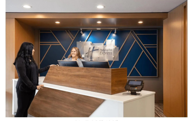 Holiday Inn Express Bothell by IHG