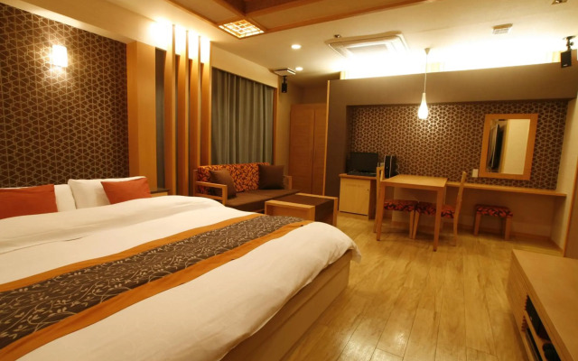 Hotel & Spa Lotus – Adults Only