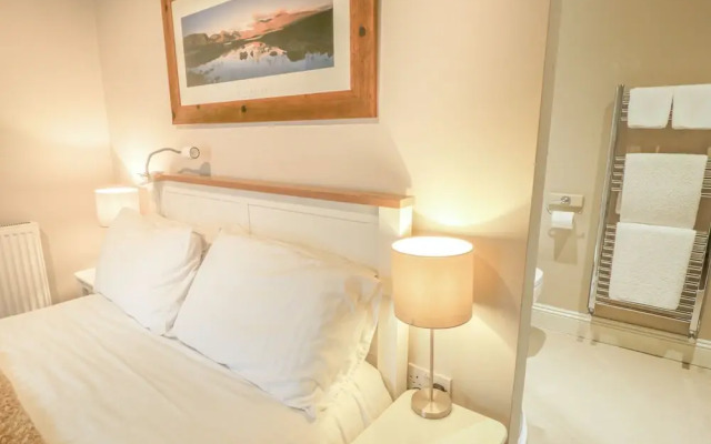 The Mews Apartment