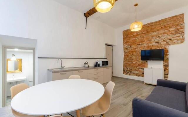 Castelli's Apartment for your holiday 12